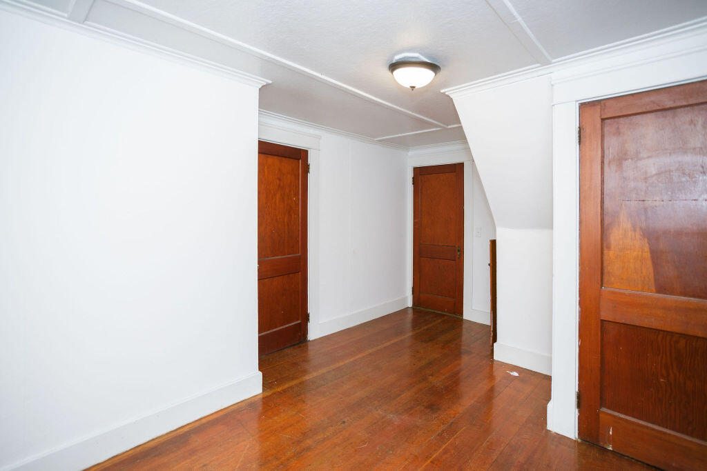 133 Croswell Road Farmington, ME 04938 - Photo 14 of 58 taylor-kaminsky-photo-11