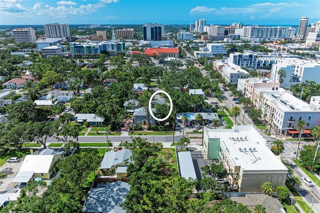 516 Howard Court Sarasota, FL 34236 - Photo 42 of 98