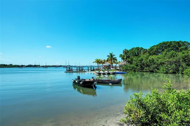 $799,500 | 516 Howard Court, Sarasota, FL 34236