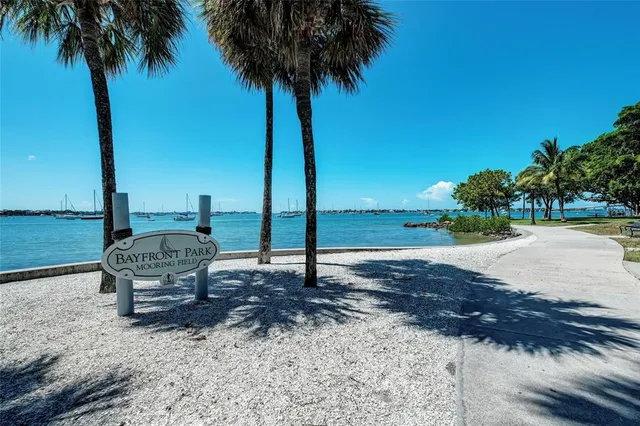 $799,500 | 516 Howard Court, Sarasota, FL 34236