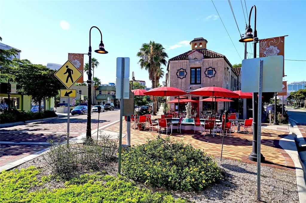 516 Howard Court Sarasota, FL 34236 - Photo 74 of 98