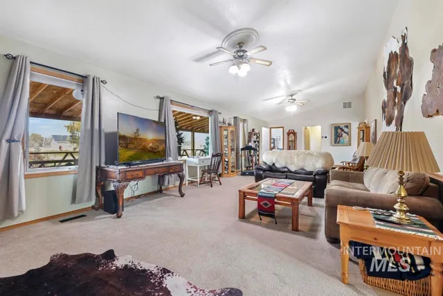 $589,000 | 213 Sage Road West, Jerome, ID 83338