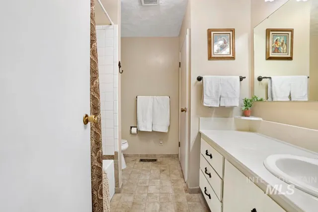 $589,000 | 213 Sage Road West, Jerome, ID 83338