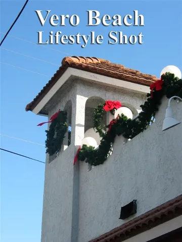 a view of outdoor kitchen