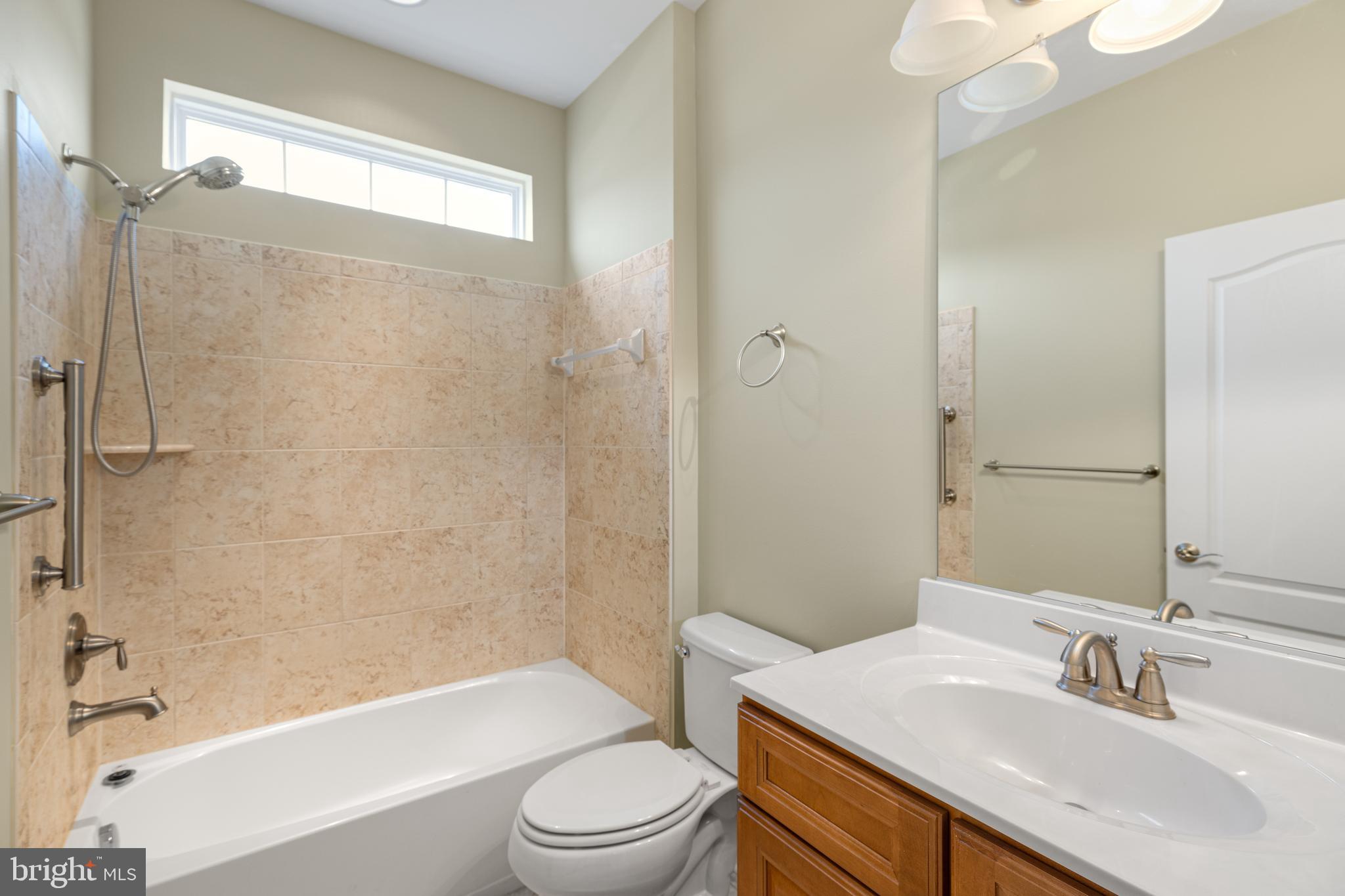 180 Silver Maple Road Middletown, DE 19709 - Photo 27 of 48 Hall Bath