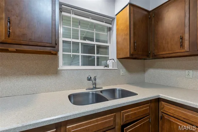 $82,500 | 407 West 8th Street, Caruthersville, MO 63830