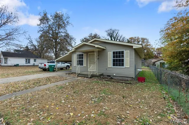 $82,500 | 407 West 8th Street, Caruthersville, MO 63830