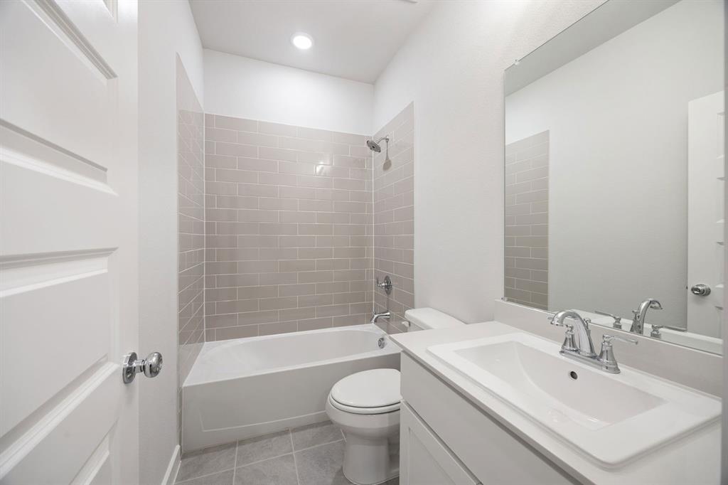 2125 Sunshining Road Princeton, TX 75407 - Photo 33 of 39 Bathroom in the Wimbledon home plan by Trophy Signature Homes – REPRESENTATIVE PHOTO