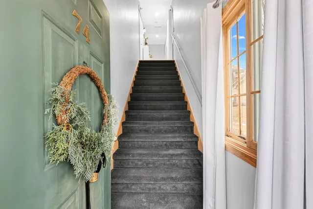 $324,900 | 18500 Brookfield Lake Drive, Unit 74, Brookfield, WI 53045