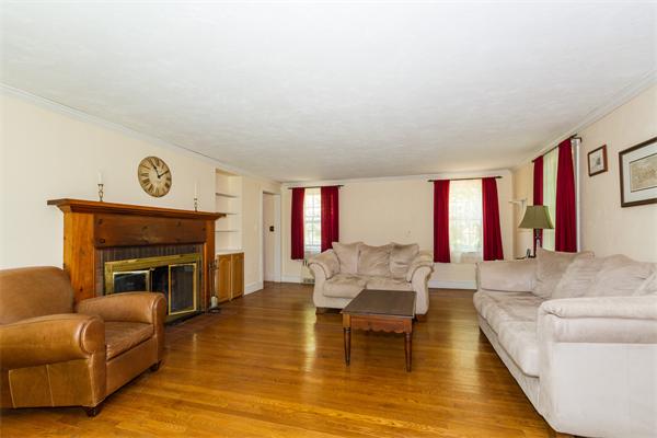 90 Columbia Road Marshfield, MA 02050 - Photo 7 of 16 Gallery Image 7