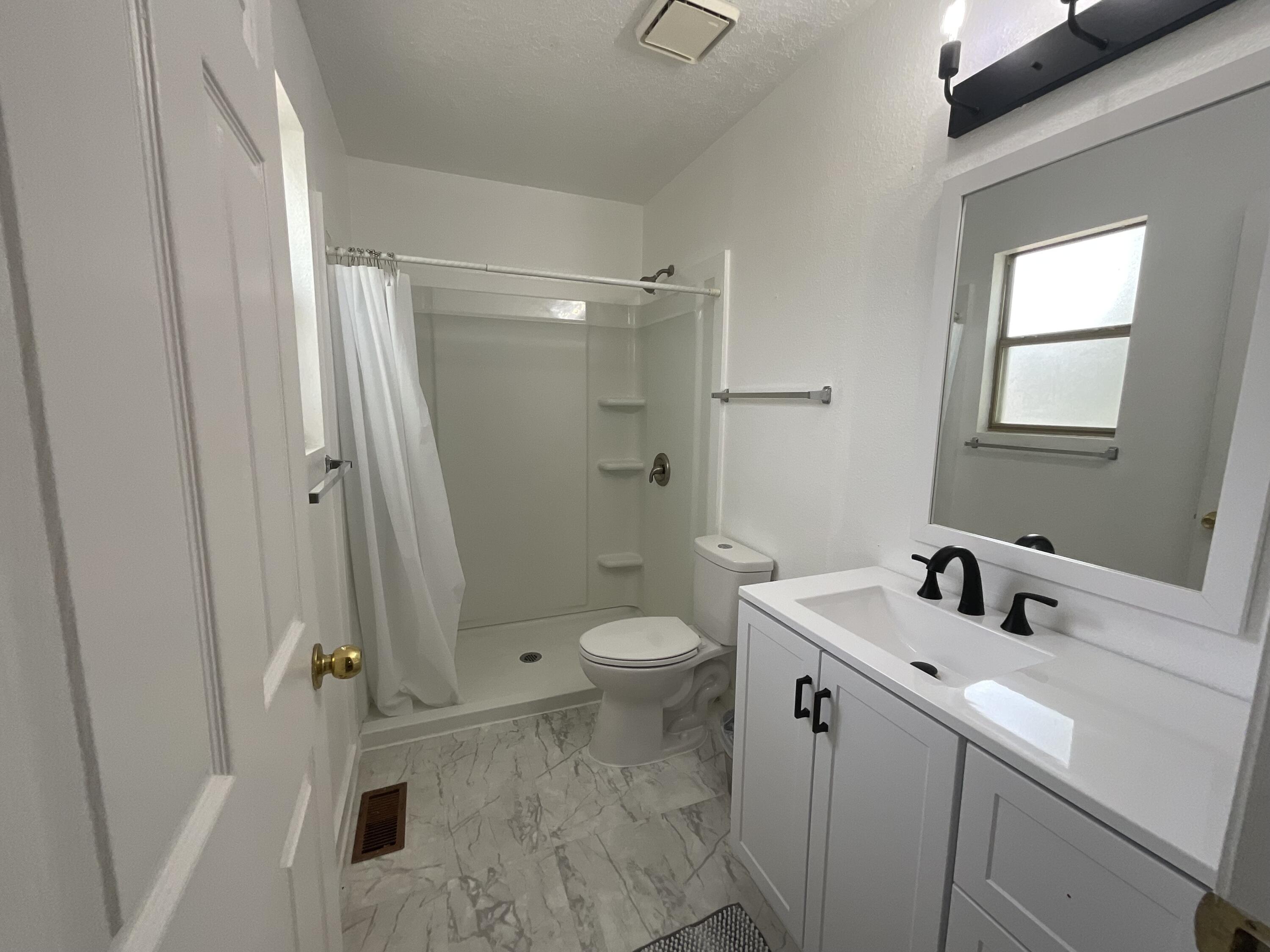 1313 Elkslip Drive Northeast Rio Rancho, NM 87144 - Photo 15 of 51 Gallery Image 15