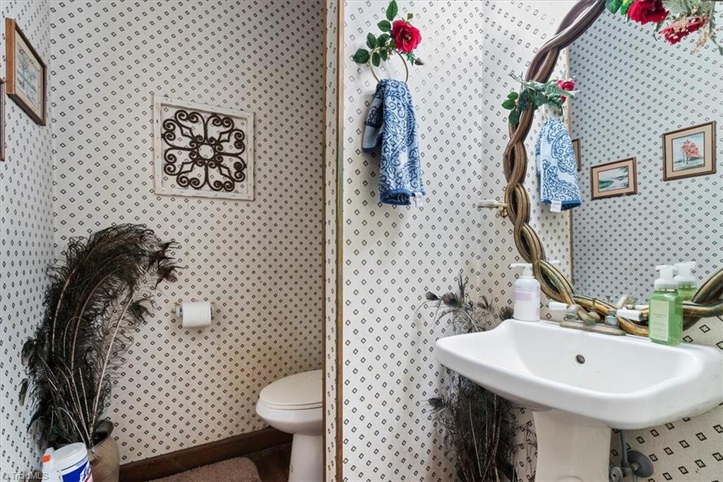 5603 Little Beane Store Road Seagrove, NC 27341 - Photo 16 of 49