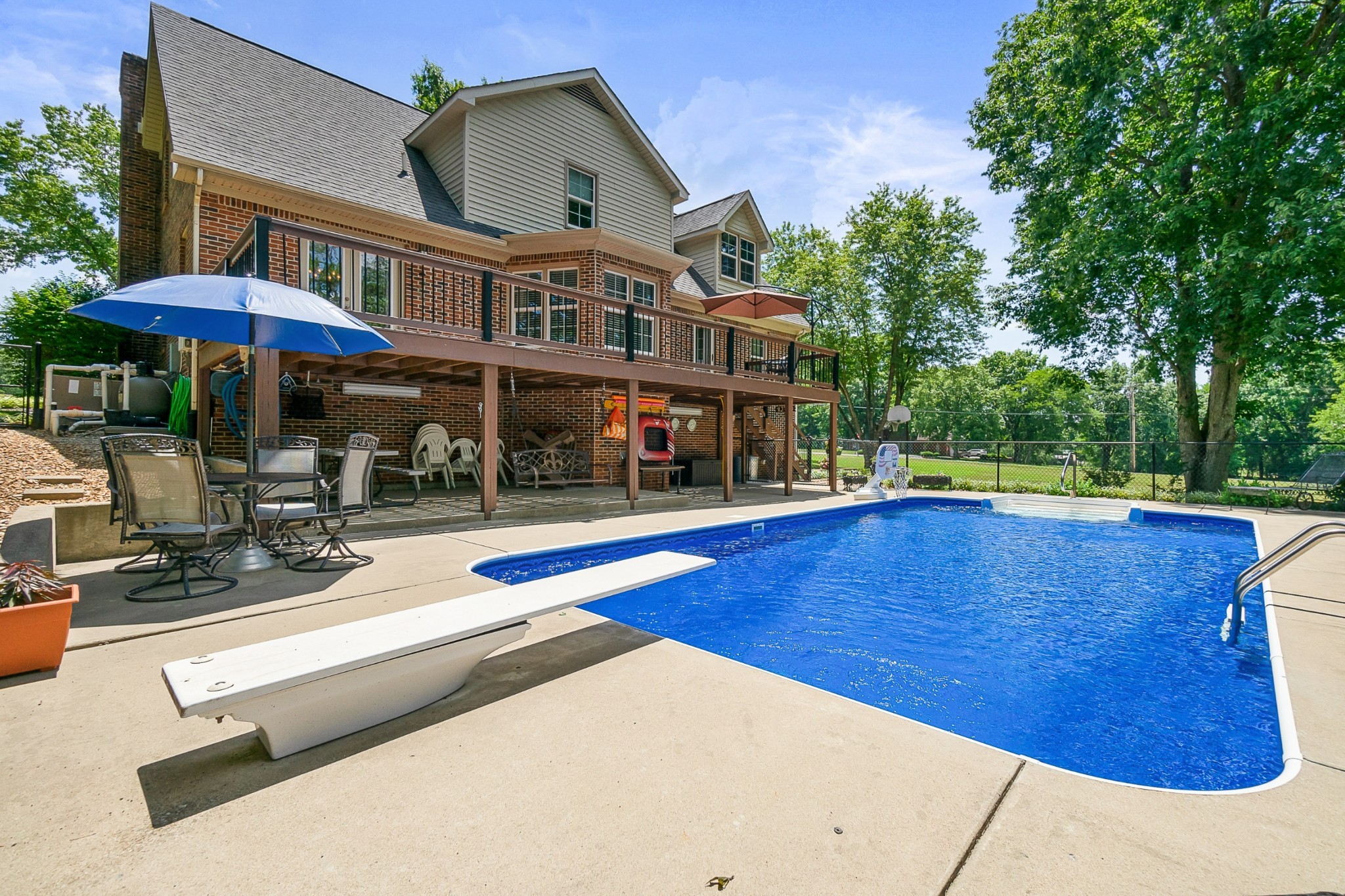 1109 Roseland Road Columbia, TN 38401 - Photo 1 of 62 Gallery Image 1