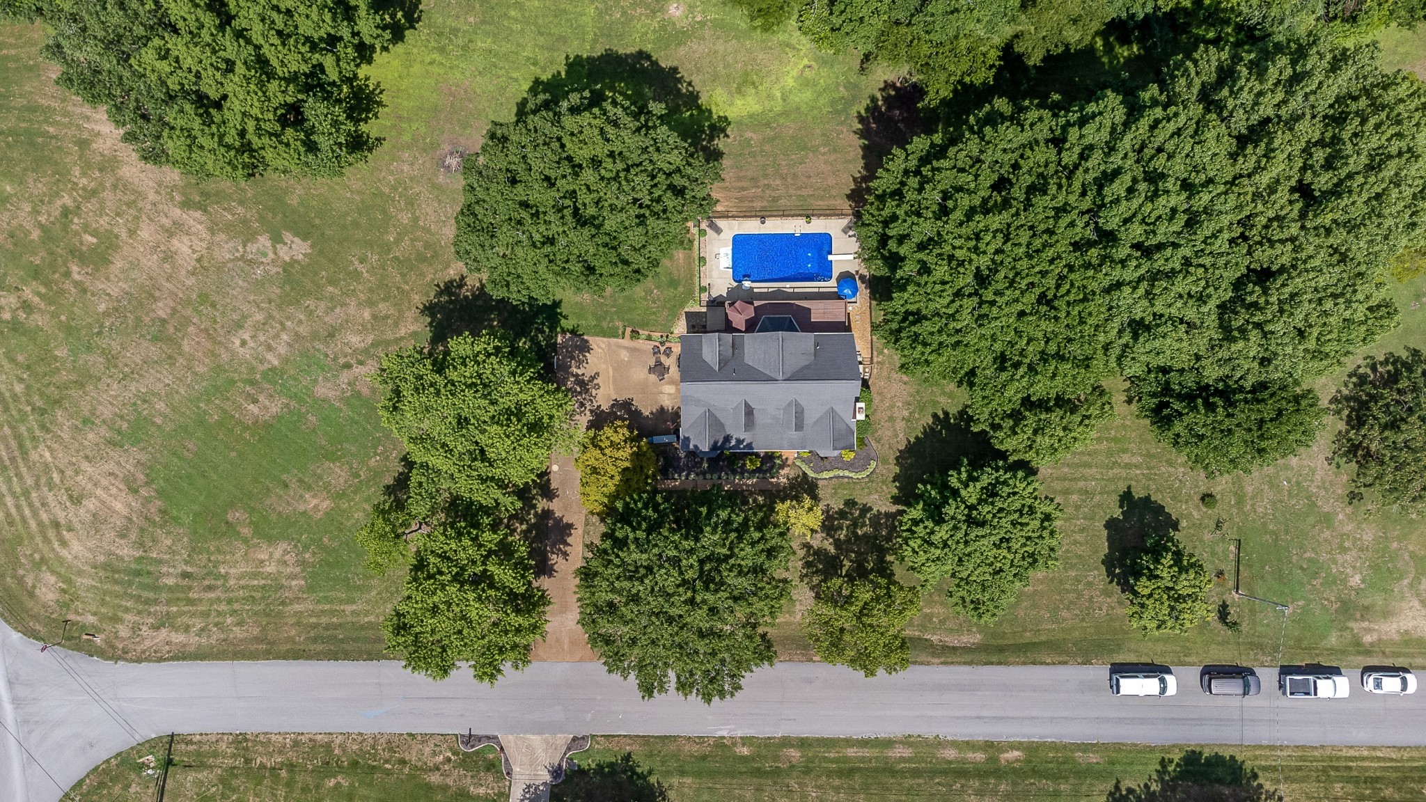 1109 Roseland Road Columbia, TN 38401 - Photo 2 of 62 Gallery Image 2
