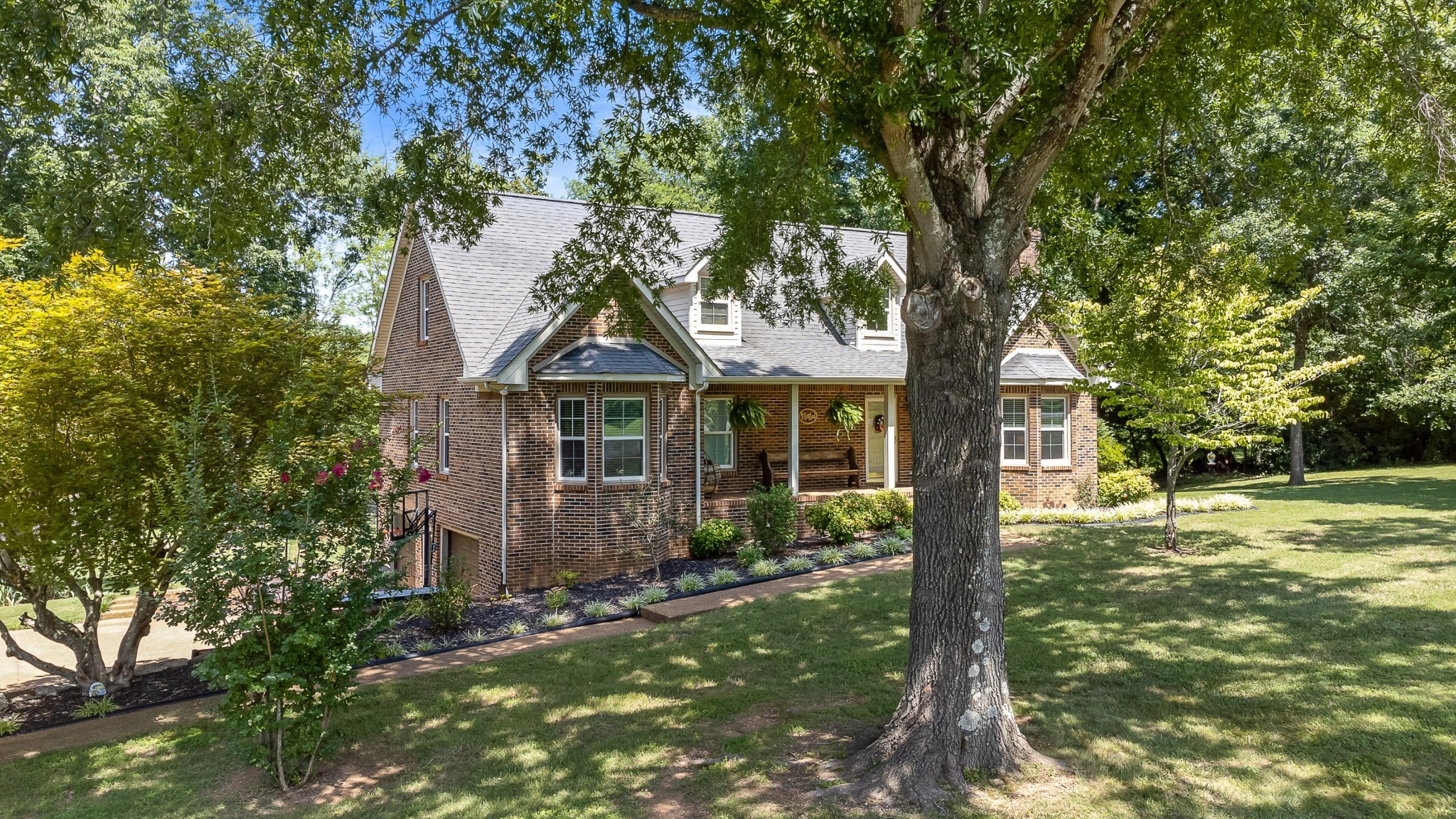 1109 Roseland Road Columbia, TN 38401 - Photo 3 of 62 Gallery Image 3