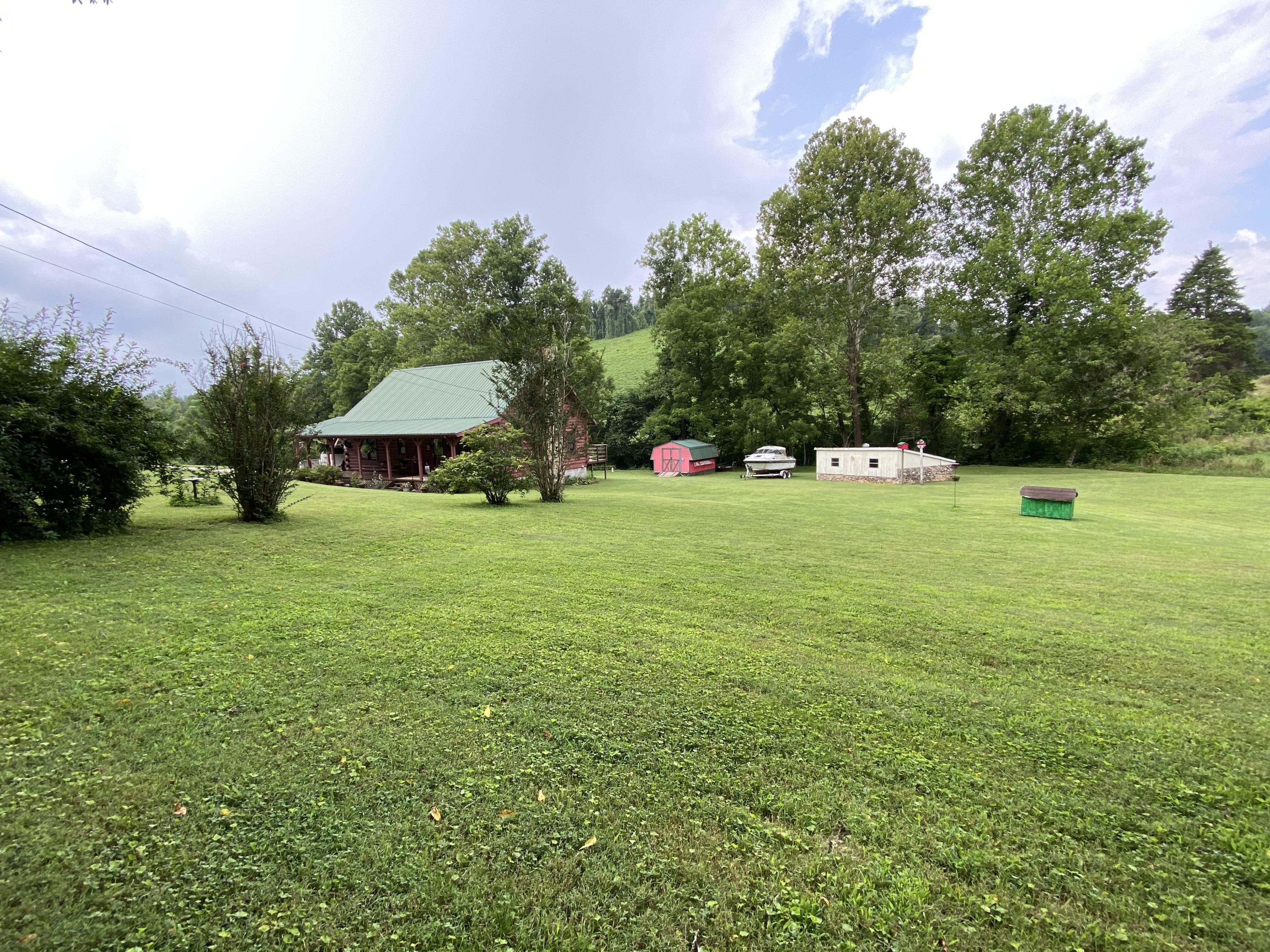 280 Low Gap Road La Follette, TN 37766 - Photo 34 of 35 Photo Aug 06, 10 50 38 AM