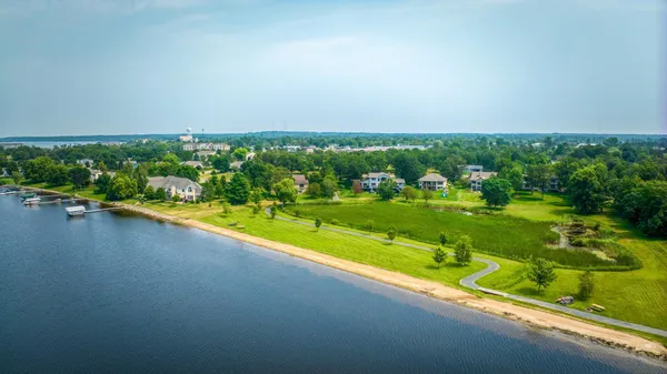 $234,750 | 403 Clausen Avenue Southwest, Unit 5, Bemidji, MN 56601