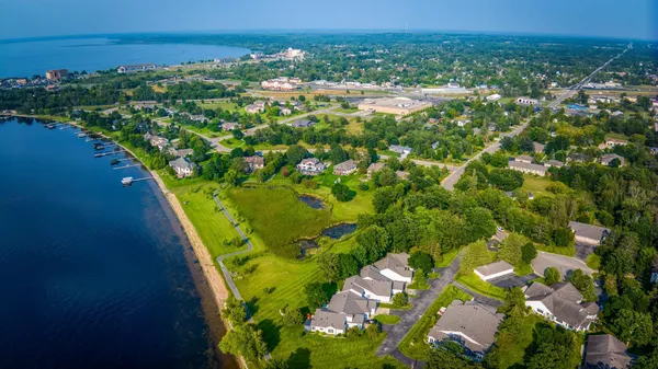 $234,750 | 403 Clausen Avenue Southwest, Unit 5, Bemidji, MN 56601