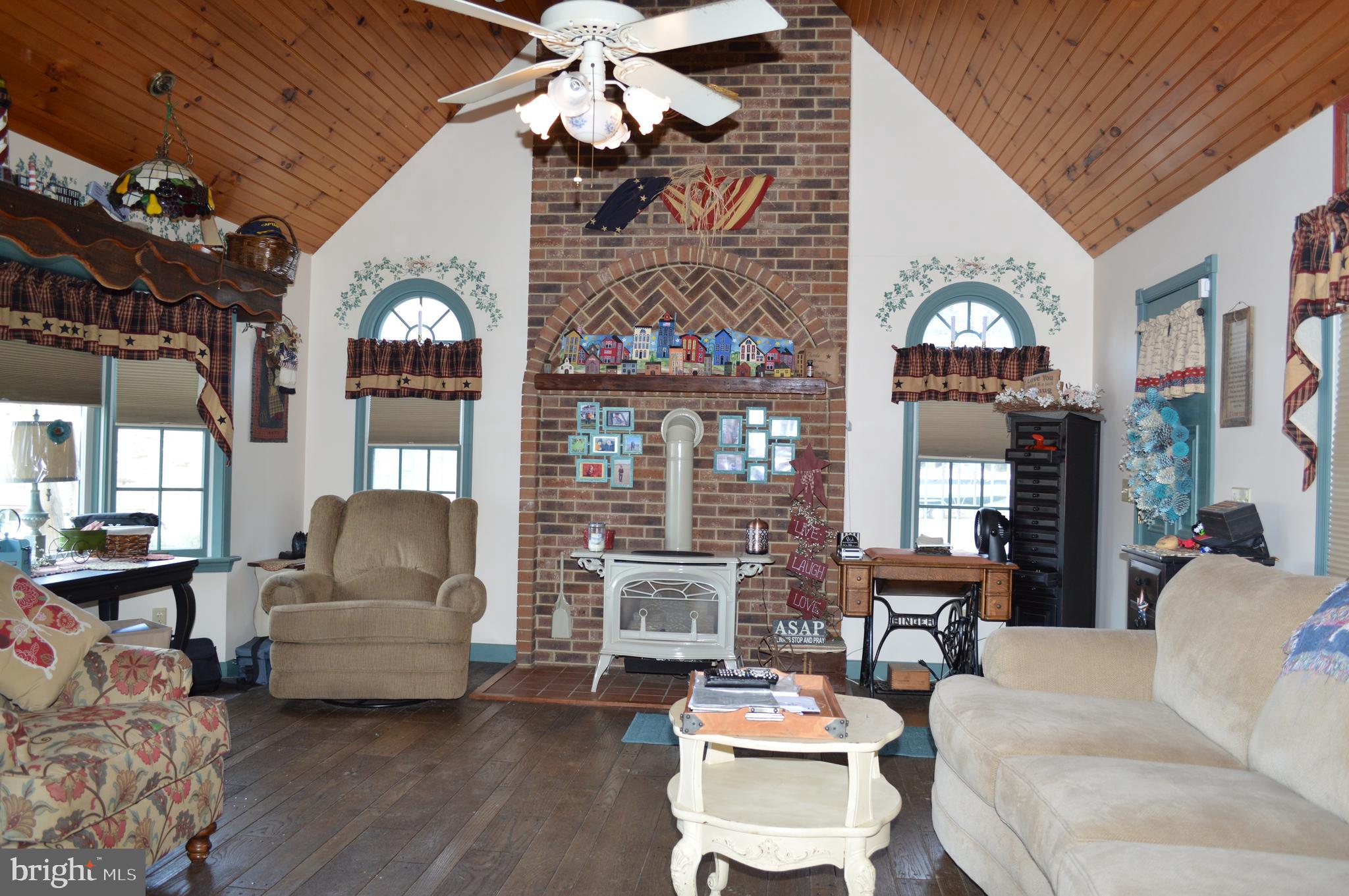 7424 Cherry Walk Road Hebron, MD 21830 - Photo 17 of 59 Family Room