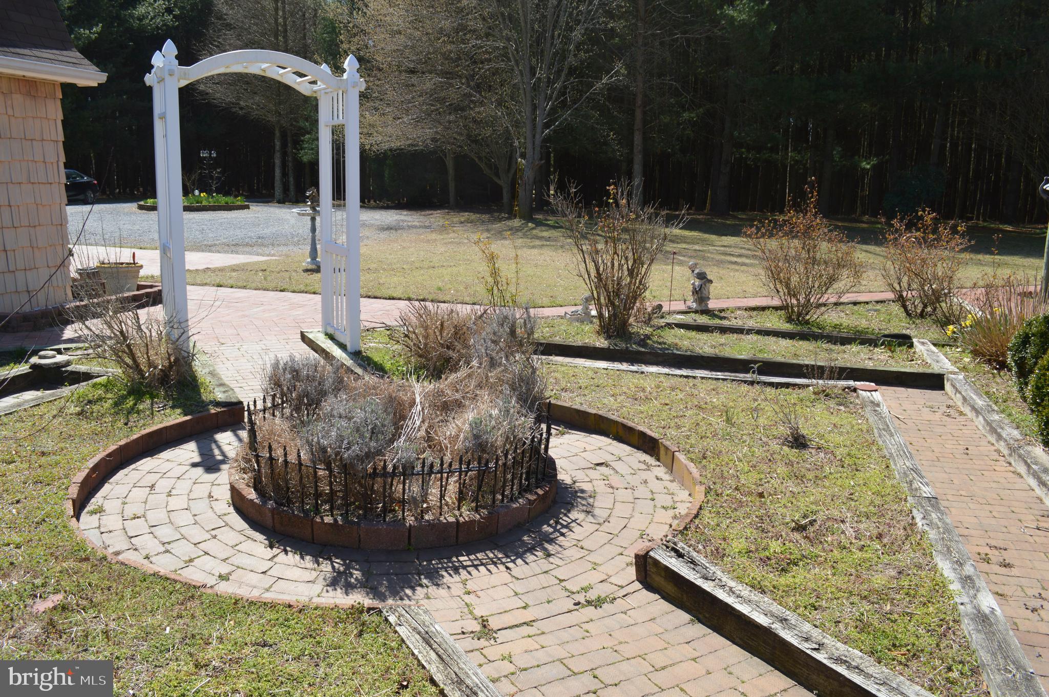 7424 Cherry Walk Road Hebron, MD 21830 - Photo 49 of 59 Hardscaping