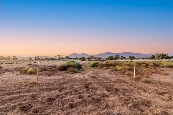 $305,000 | 0 11th Svol 1, Nuevo, CA 92567