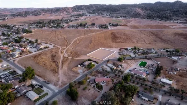 $330,000 | 0 11th Svol 1, Nuevo, CA 92567