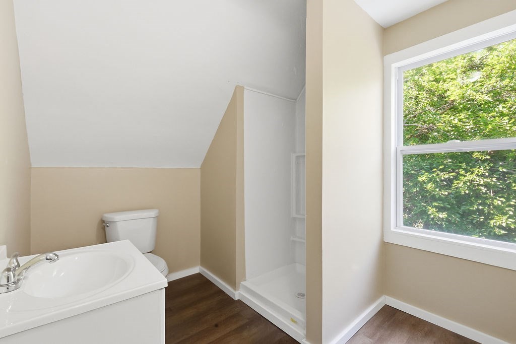 282 White Street Springfield, MA 01108 - Photo 35 of 42