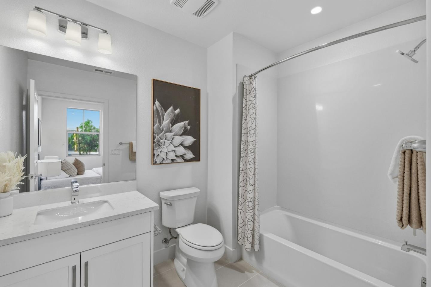 184 Oak Circle Walnut Creek, CA 94597 - Photo 3 of 24 a bathroom with a sink toilet and a bathtub