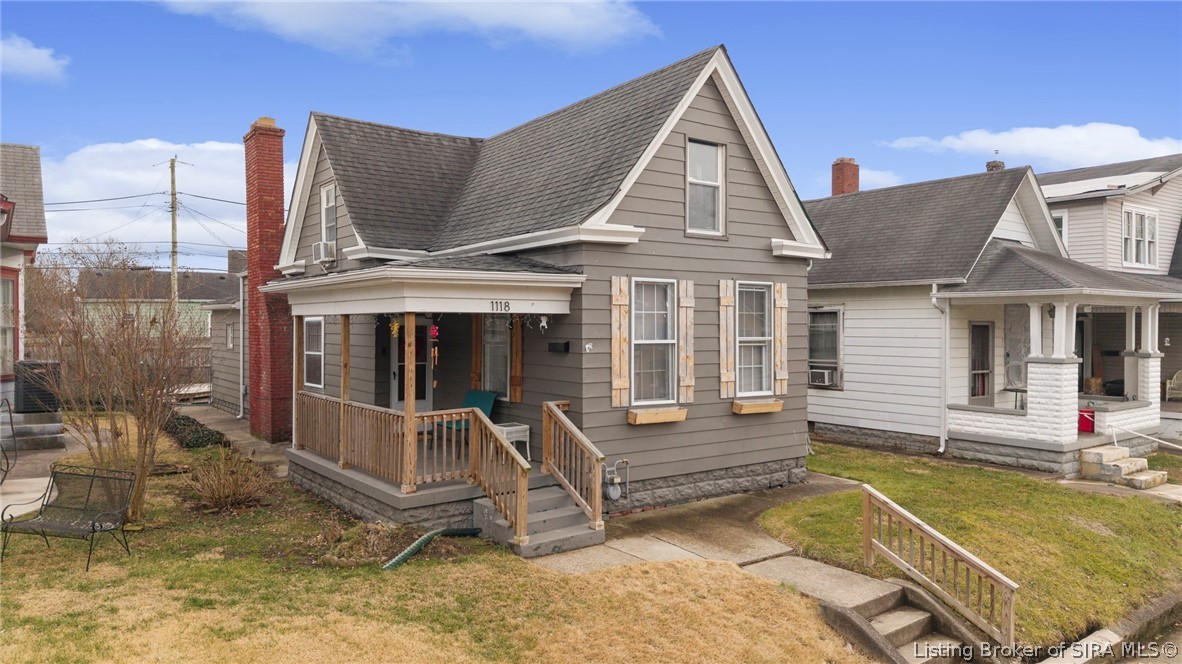 1118 East Spring Street New Albany, IN 47150 - Photo 1 of 43