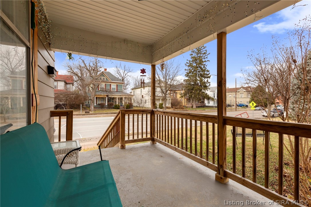 1118 East Spring Street New Albany, IN 47150 - Photo 4 of 43