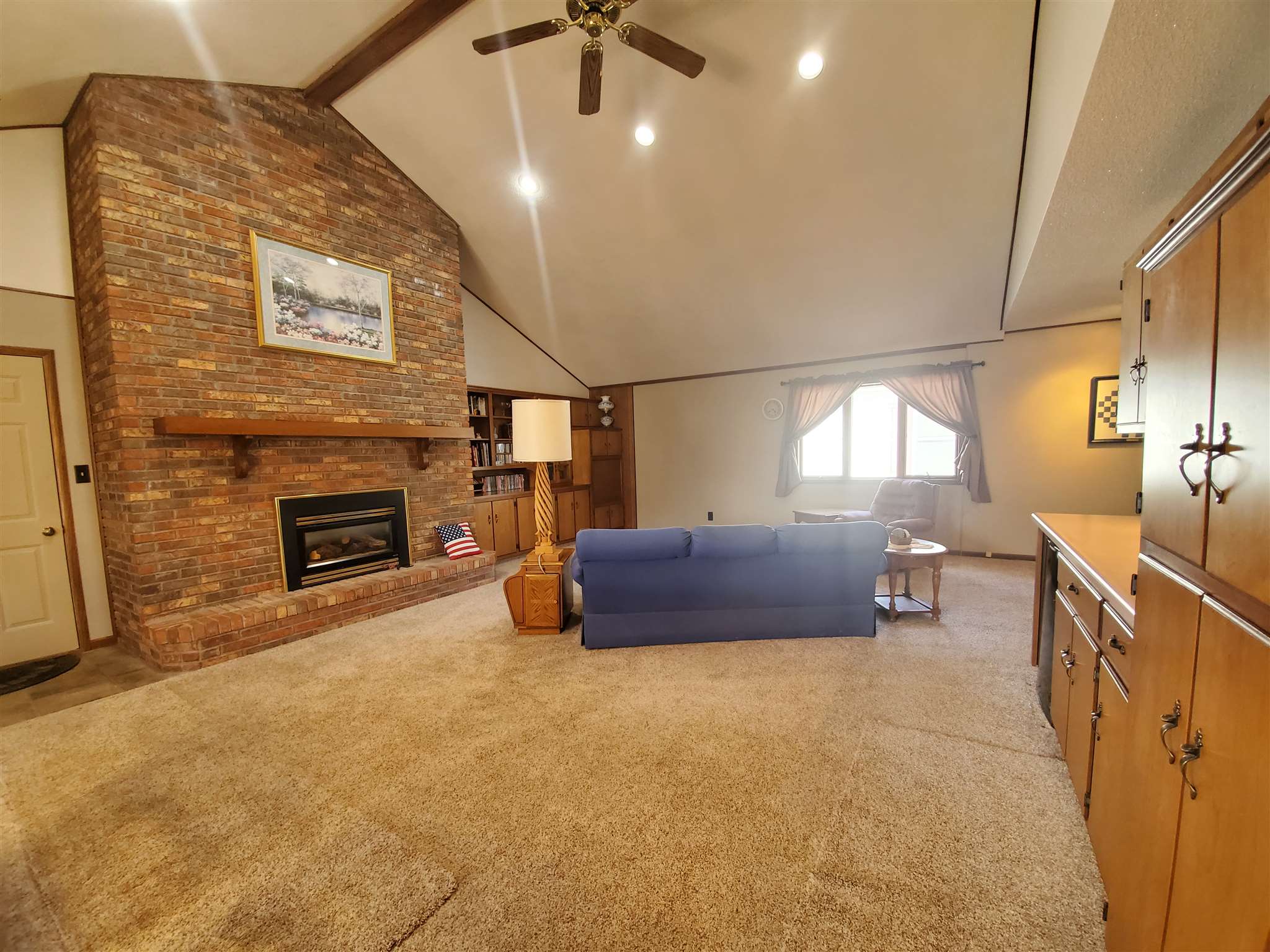 633 North 10th Street Decatur, IN 46733 - Photo 5 of 25