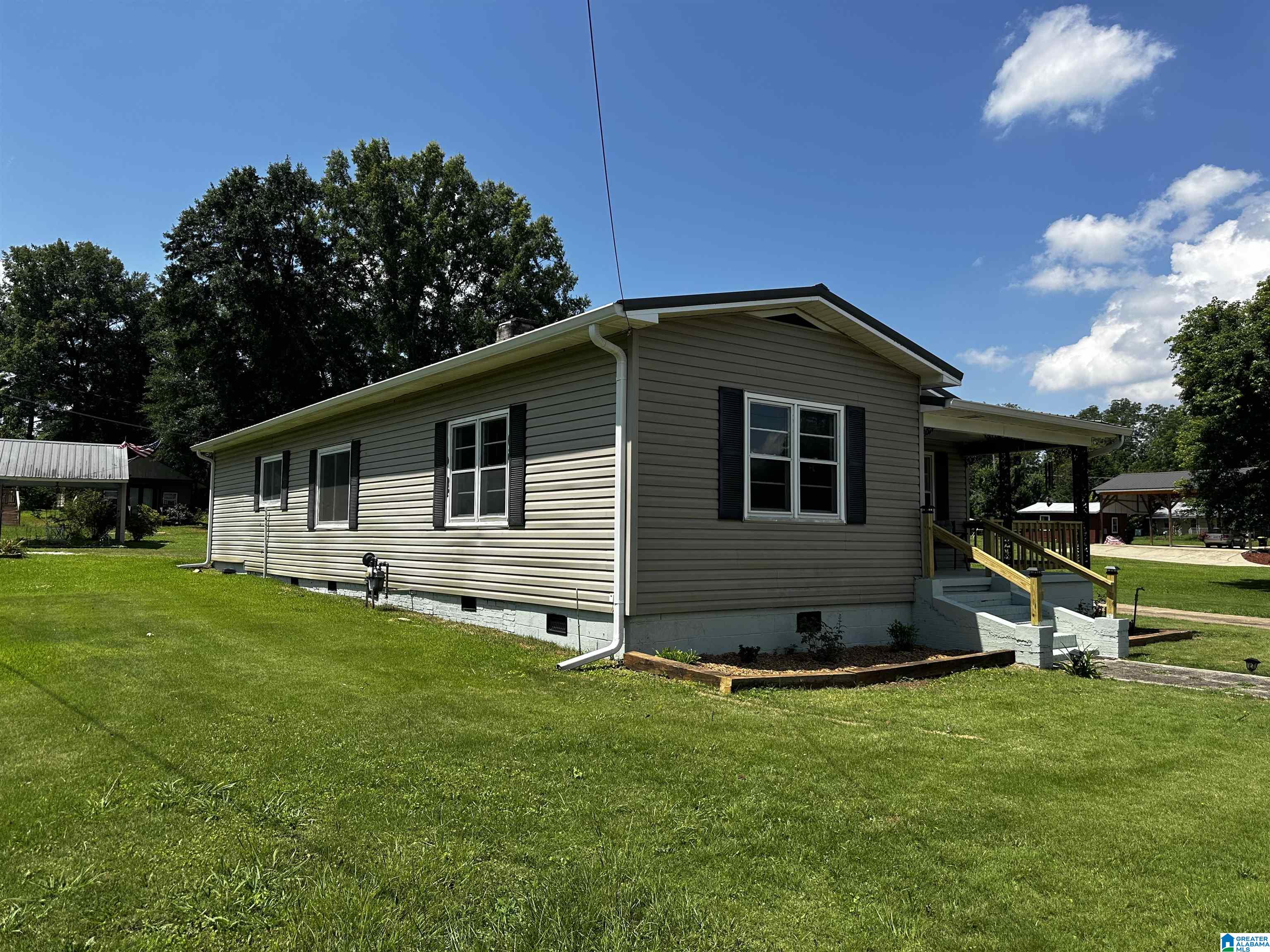 705 West 4th Street Sylacauga, AL 35150 - Photo 37 of 40