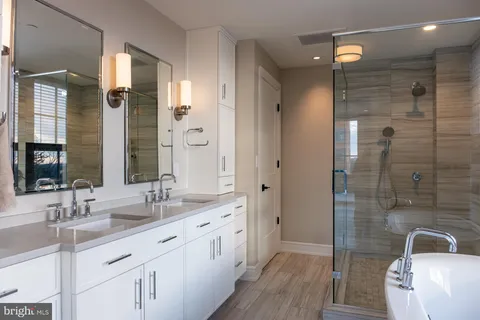 a bathroom with a tub