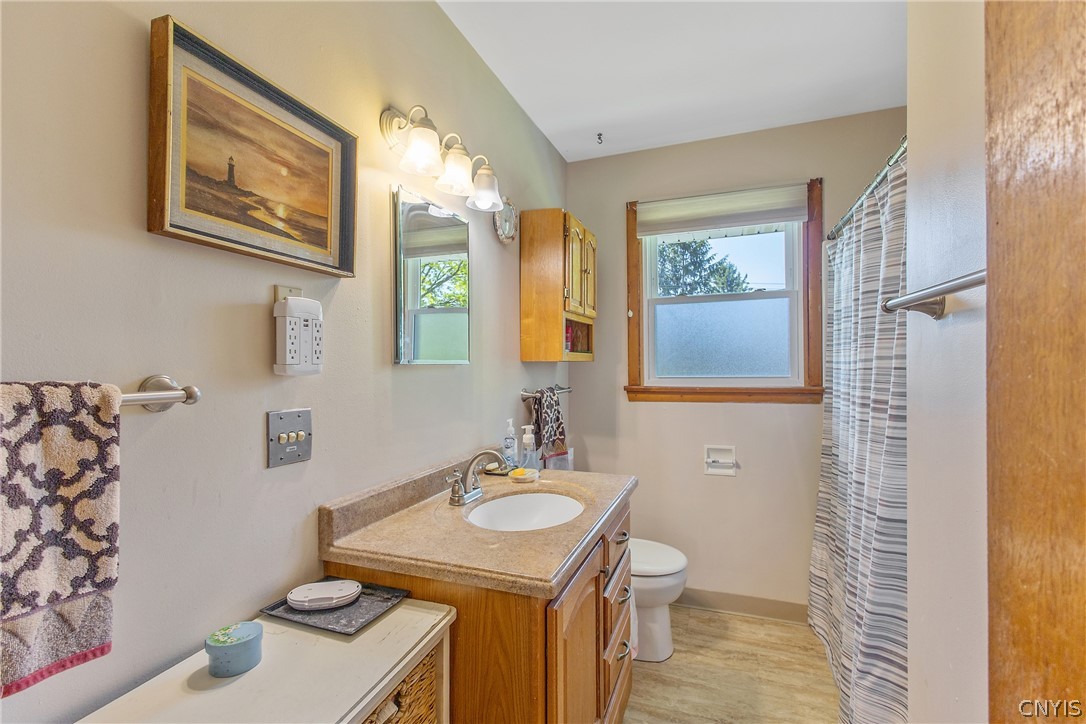 3659 Warners Road Camillus, NY 13209 - Photo 16 of 35