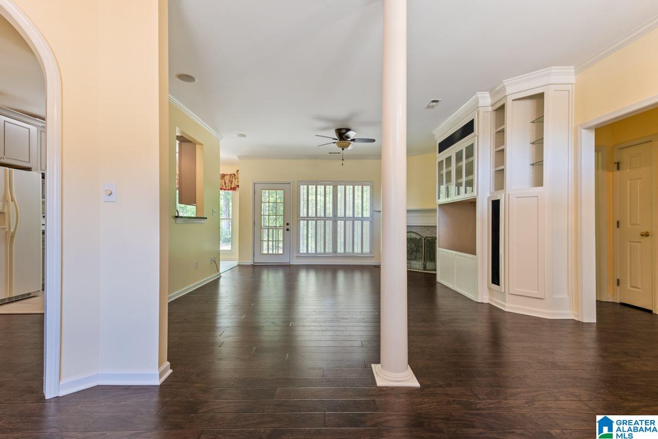 320 Wynlake Circle Alabaster, AL 35007 - Photo 6 of 32