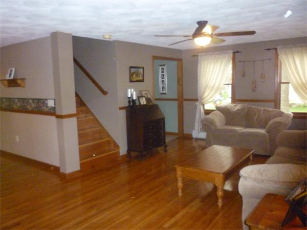 86 A Shawsheen Road Billerica, MA 01821 - Photo 4 of 30 Gallery Image 4