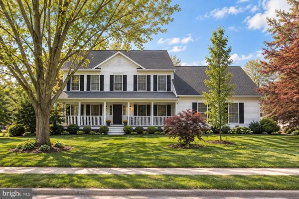 $1,350 | 605 South Maple Avenue, Purcellville, VA 20132