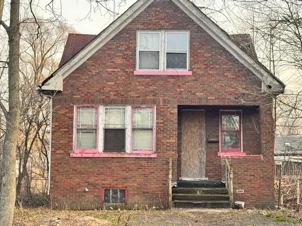 $19,900 | 407 East 43rd Avenue, Gary, IN 46409