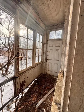 $19,900 | 407 East 43rd Avenue, Gary, IN 46409