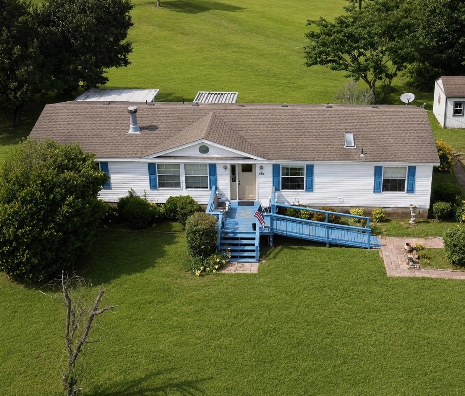 656 Robertson Road Mason, TN 38049 - Photo 1 of 15