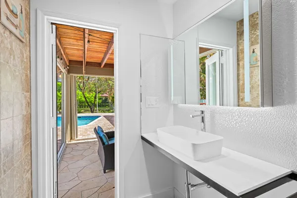$1,425,000 | 5500 Southwest 111th Terrace, Davie, FL 33328