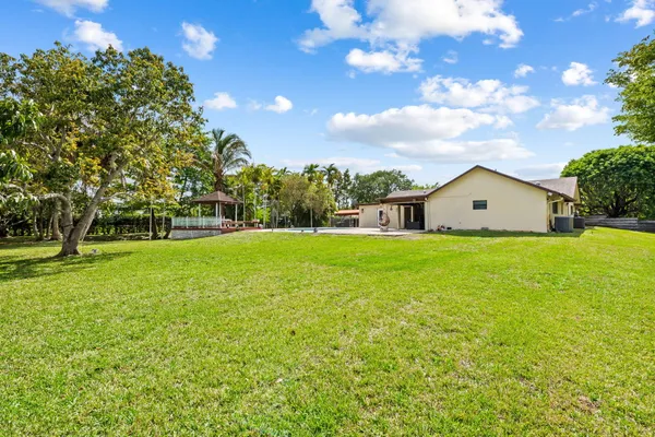 $1,425,000 | 5500 Southwest 111th Terrace, Davie, FL 33328