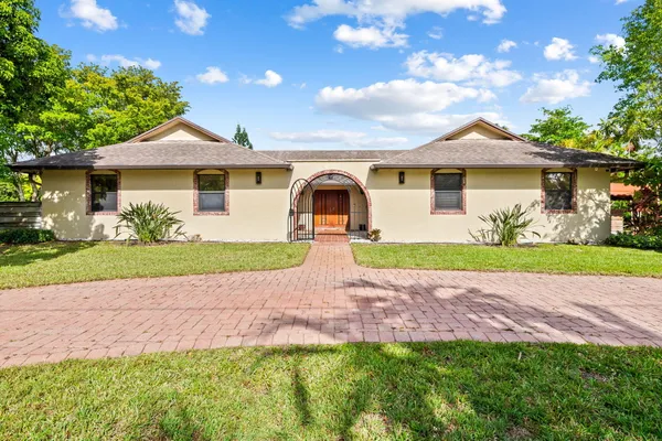 $1,425,000 | 5500 Southwest 111th Terrace, Davie, FL 33328