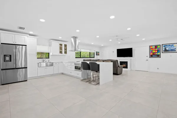 $1,425,000 | 5500 Southwest 111th Terrace, Davie, FL 33328