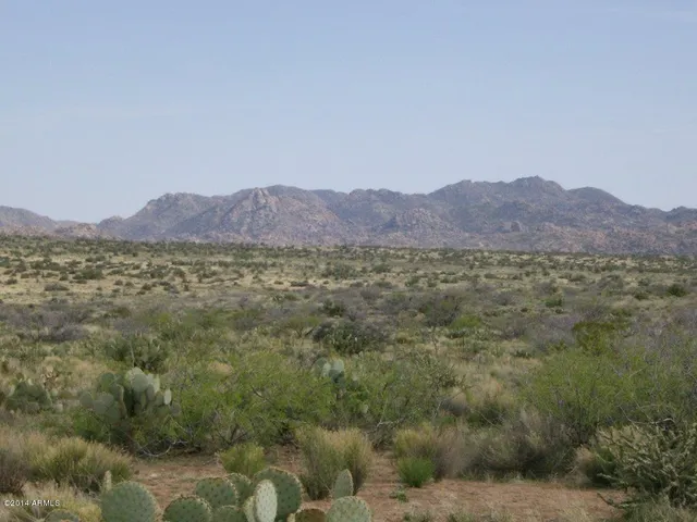 $185,000 | Lot 46 West Traveler Way, Unit 46, Congress, AZ 85332