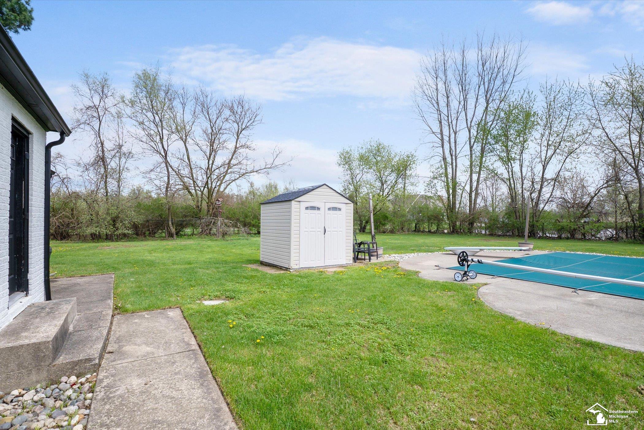 6053 Douglas Road Ida, MI 48140 - Photo 34 of 53 Gallery Image 34