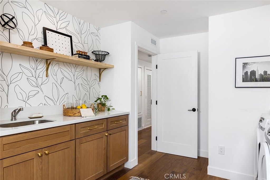 1130 Windsor Place South Pasadena, CA 91030 - Photo 15 of 35 a view of a storage and utility room with closet