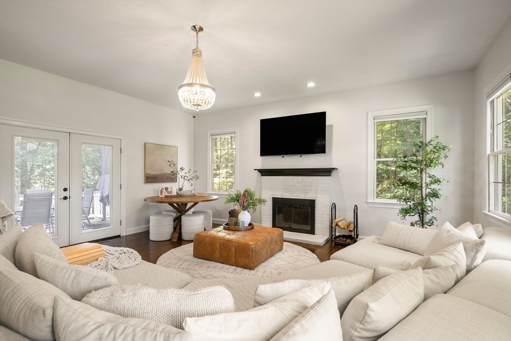 23 Falcon Ridge Drive Hopkinton, MA 01748 - Photo 14 of 42