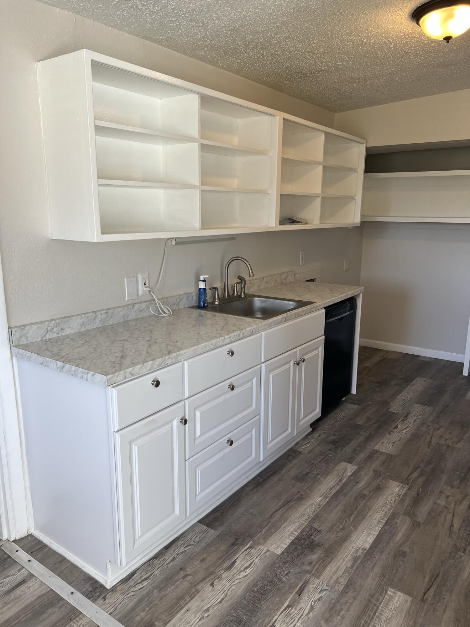 2714 62nd Street Lubbock, TX 79413 - Photo 5 of 15 IMG_1670