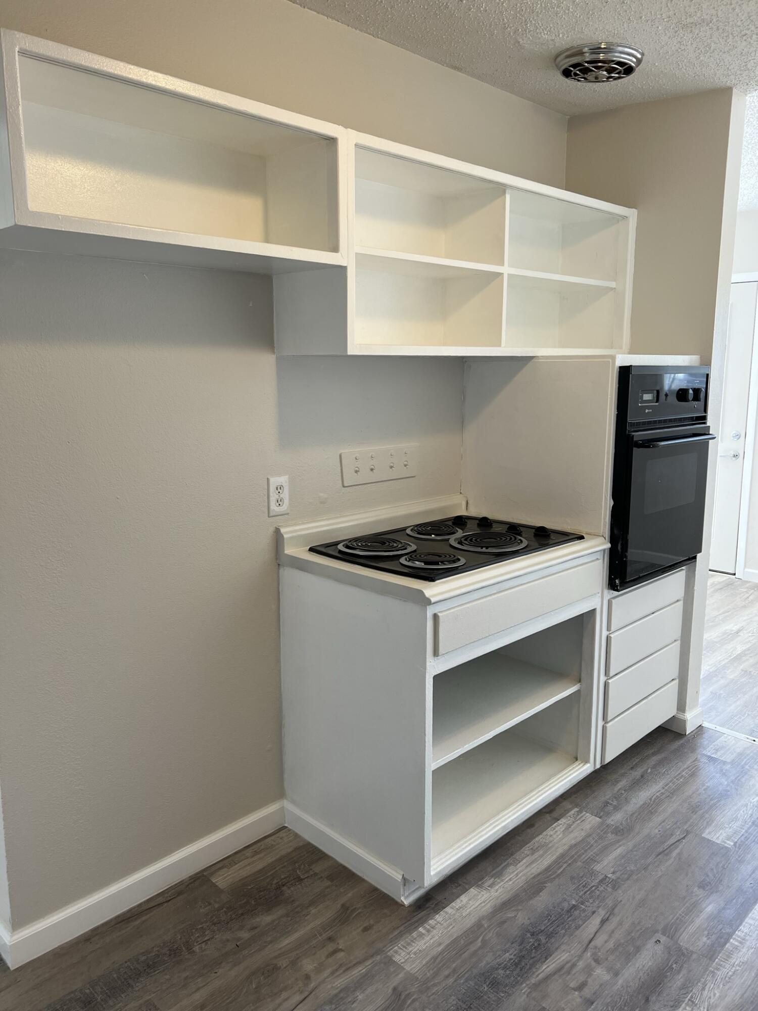 2714 62nd Street Lubbock, TX 79413 - Photo 6 of 15 IMG_1671